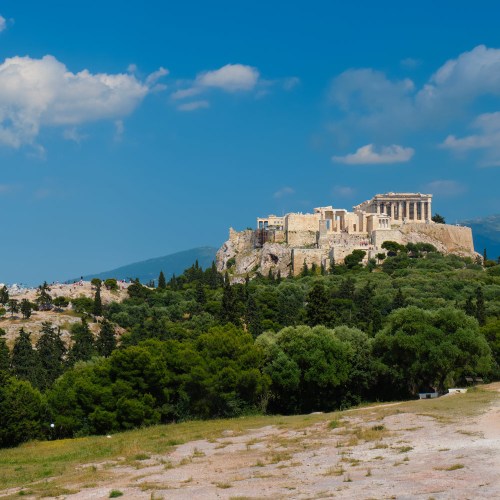 iconic-parthenon-temple-at-the-acropolis-of-athens-2022-03-25-16-02-44-utc